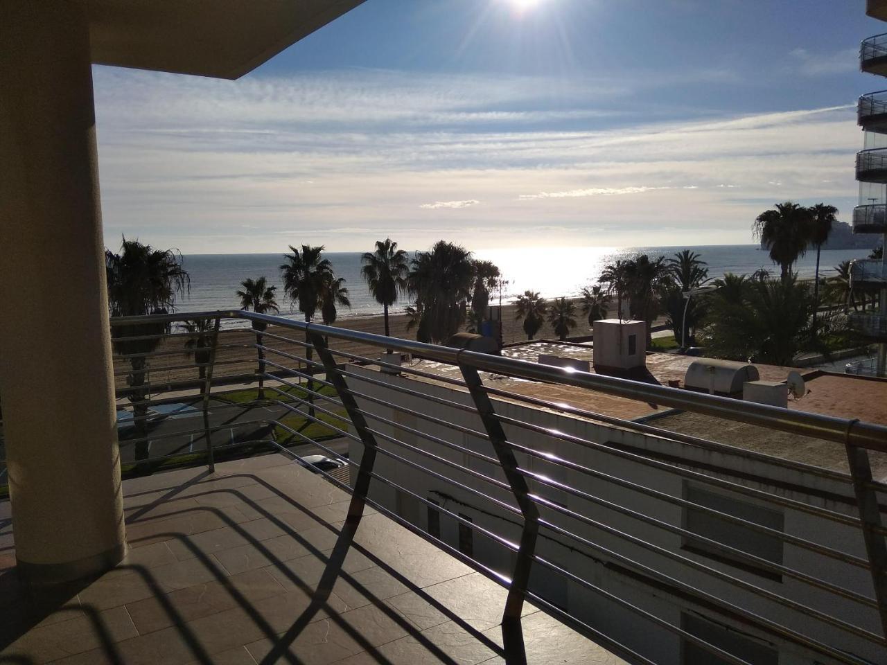 Apartamentos Deluxe Playa Norte Peñíscola Esterno foto