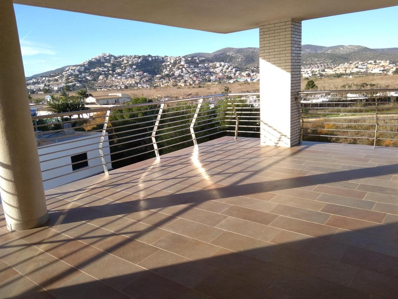 Apartamentos Deluxe Playa Norte Peñíscola Esterno foto